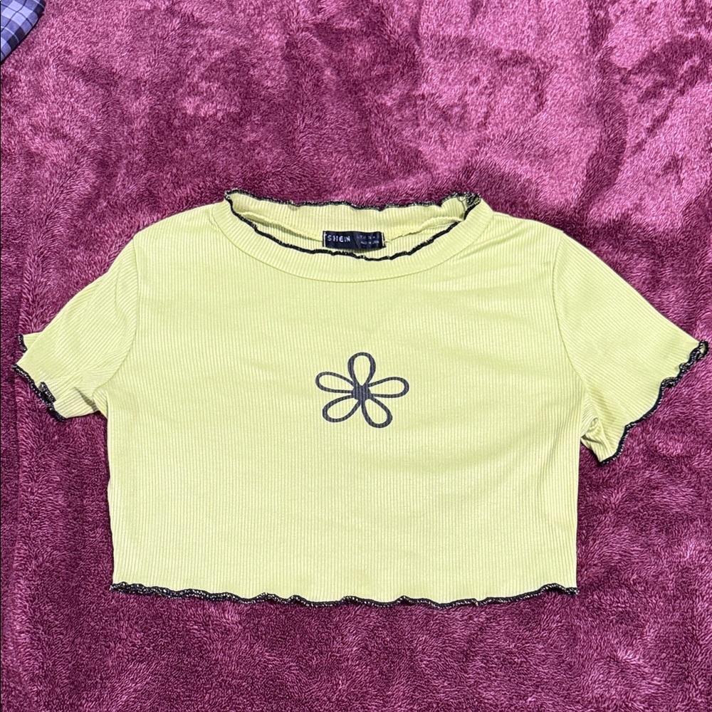 SHEIN Lime Green Cropped Tee with Black Flower